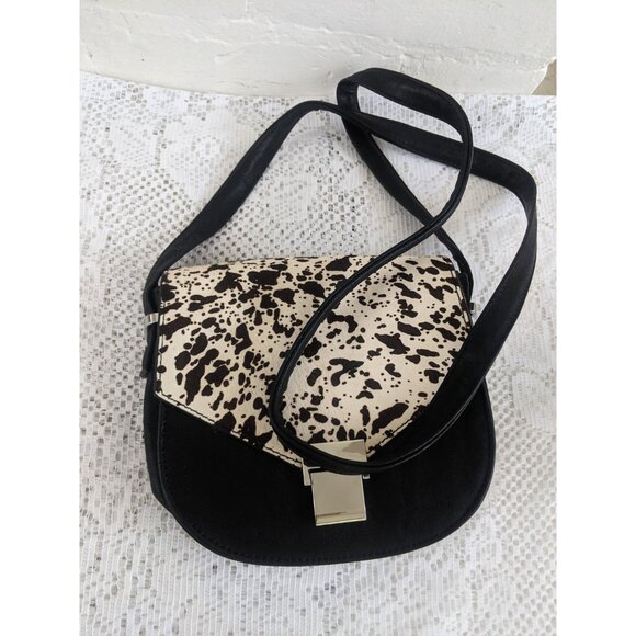 Vintage Steve Madden Shoulder Bag Black and White Cow Pattern - Picture 4 of 10